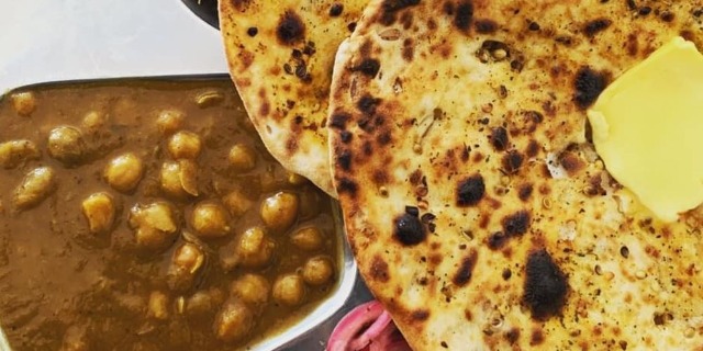 Dhillon The Indian Kitchen Logo